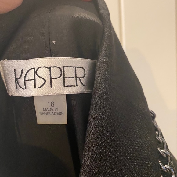 Kasper Black Suit Jacket- NWT- 18 - Picture 5 of 9
